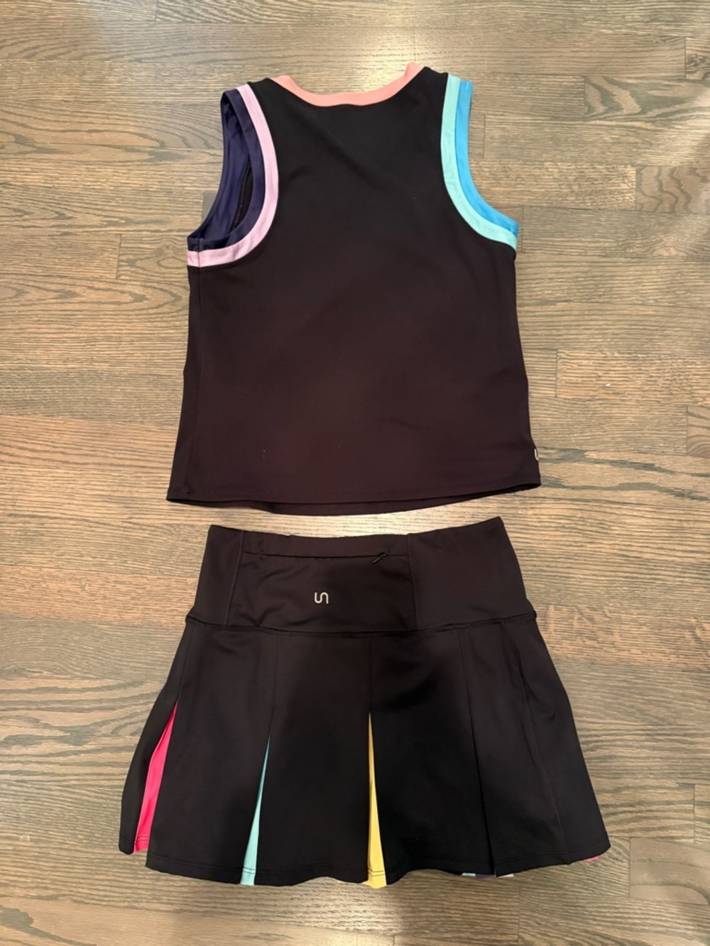Urban Savage Black Tennis Set Pleated Skirt & Tank Rainbow Color Trim Size S - Picture 4 of 4